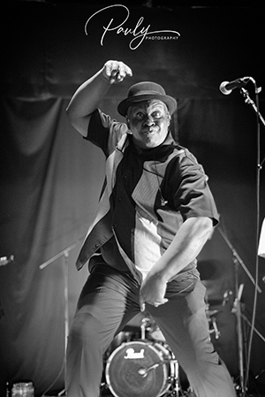 Alpheus by Pauly Photography